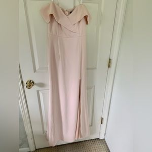 NWOT Lulu’s Blush Pink Off-the-Shoulder Maxi Dress